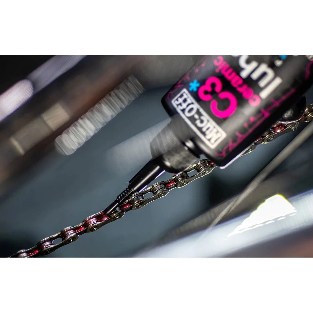 Muc-Off C3 Wet Ceramic Lube 120ml 7 Muc-Off C3 Wet Ceramic Lube 120ml - Image 5