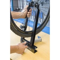 Unior Bike Tools Wheel Centering Stand - 1688 -Urban Volt Bike Sales 160361 03 d 286828