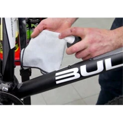 Dr. Wack F100 Matt-Care-Set - Premium Microfibre Cloth + Spray 250ml 10 Dr. Wack F100 Matt-Care-Set - Premium Microfibre Cloth + Spray 250ml -Urban Volt Bike Sales 206551 01 c 391000