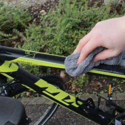 Dr. Wack F100 Bicycle-Cleaner Bundle - Express Bicycle-Cleaner 500 Ml + Microfibre Cloth -Urban Volt Bike Sales 323585 03 d 674743 1