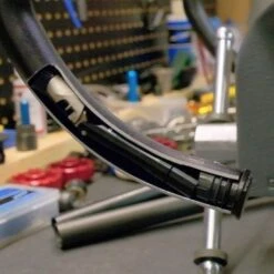 Wolf-tooth Wolf Tooth Encase Chain + Tire Plug Multi Tool -Urban Volt Bike Sales 369626 14 d 797840