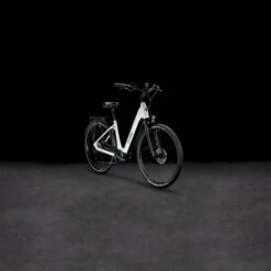 CUBE SUPREME SPORT HYBRID ONE 500 - Easy Entry Electric Bike - 2023 - White / Black 12 CUBE SUPREME SPORT HYBRID ONE 500 - Easy Entry Electric Bike - 2023 - White / Black -Urban Volt Bike Sales 632351 p 1011411 1401183