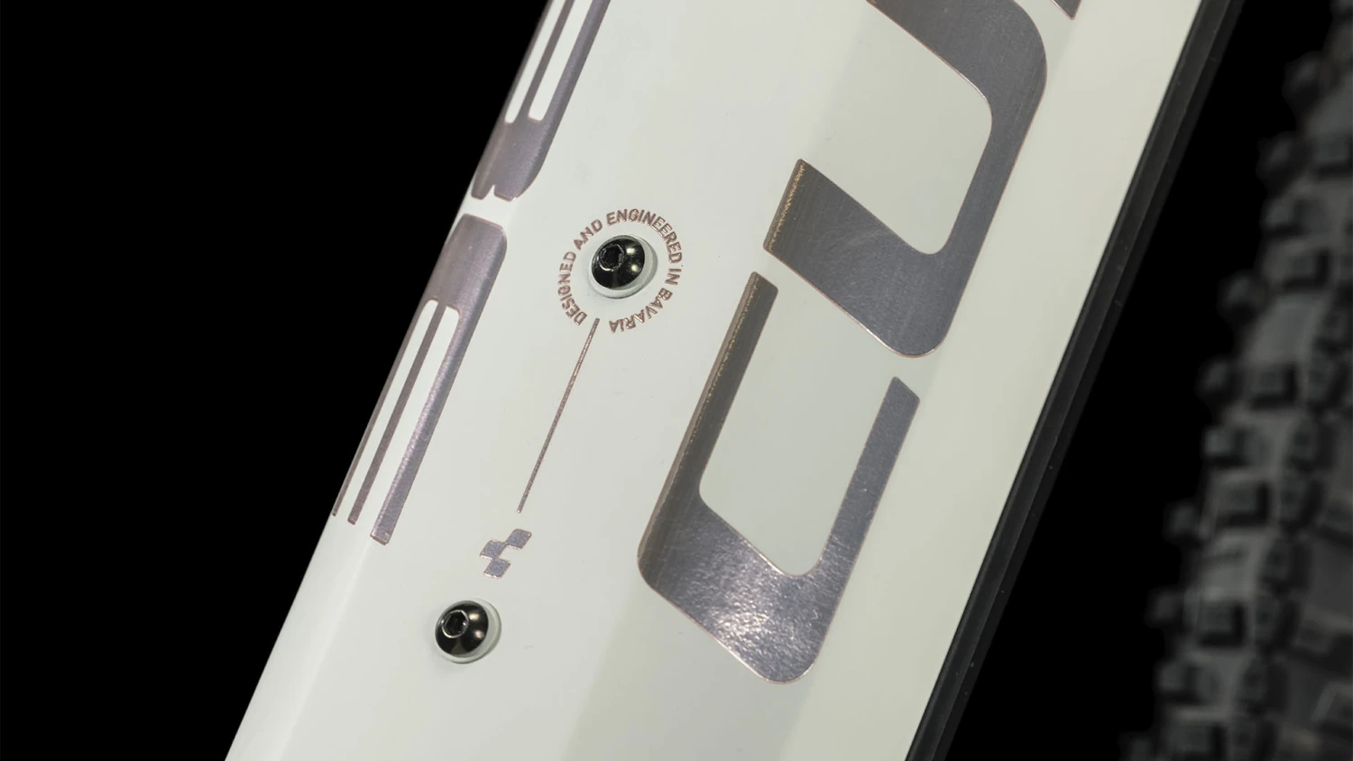 CUBE REACTION HYBRID ONE 625 - Electric Mountain Bike - 2023 - Lightgrey / Rose 7 CUBE REACTION HYBRID ONE 625 - Electric Mountain Bike - 2023 - Lightgrey / Rose - Image 5