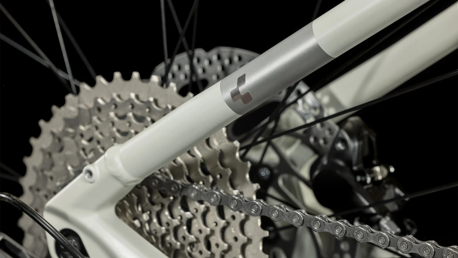 CUBE REACTION HYBRID ONE 625 - Electric Mountain Bike - 2023 - Lightgrey / Rose 10 CUBE REACTION HYBRID ONE 625 - Electric Mountain Bike - 2023 - Lightgrey / Rose - Image 8