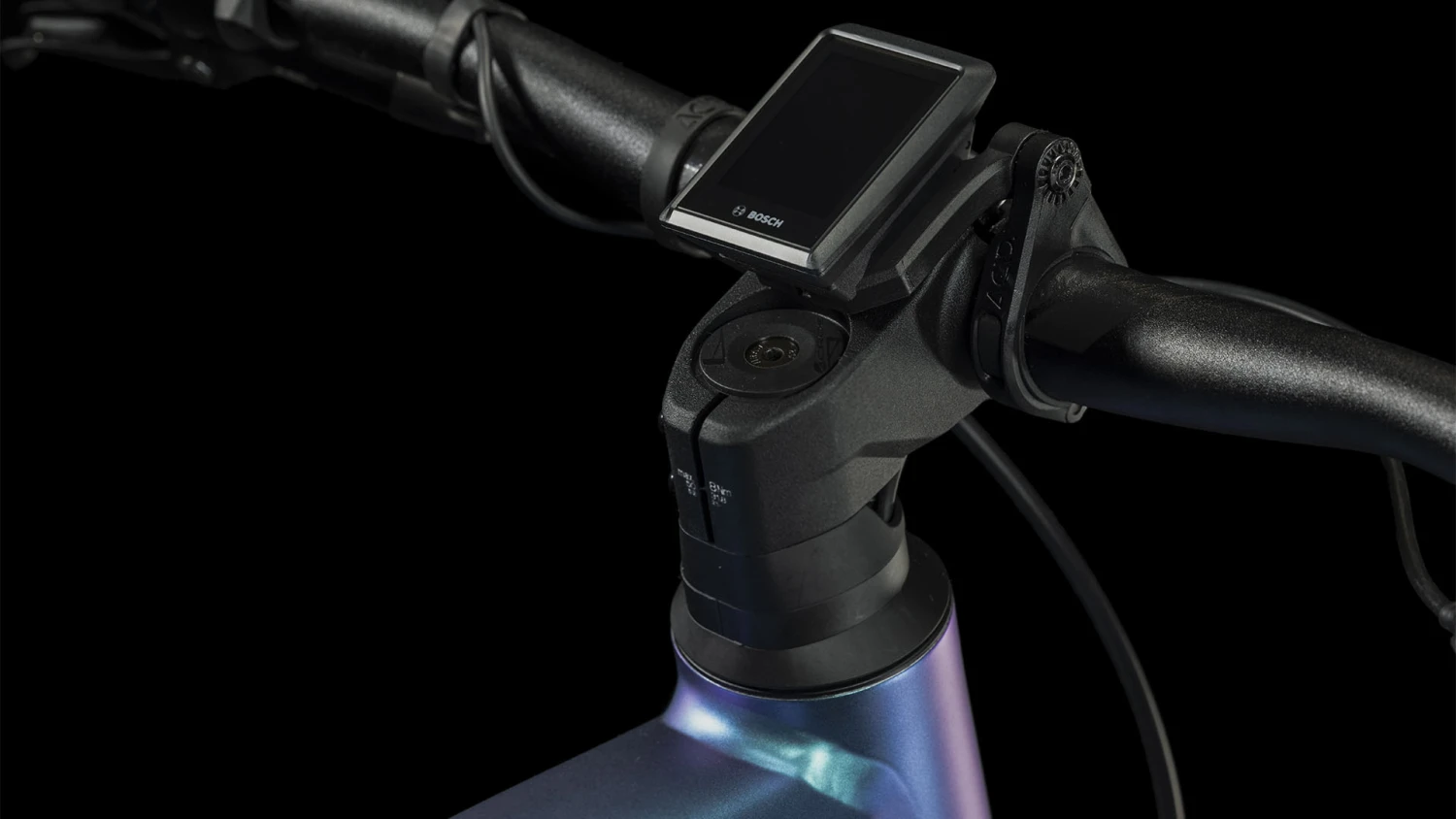 CUBE REACTION HYBRID Race 750 - 27.5" Easy Entry Electric Mountain Bike - 2023 - Switchblue / Black 6 CUBE REACTION HYBRID Race 750 - 27.5" Easy Entry Electric Mountain Bike - 2023 - Switchblue / Black - Image 4