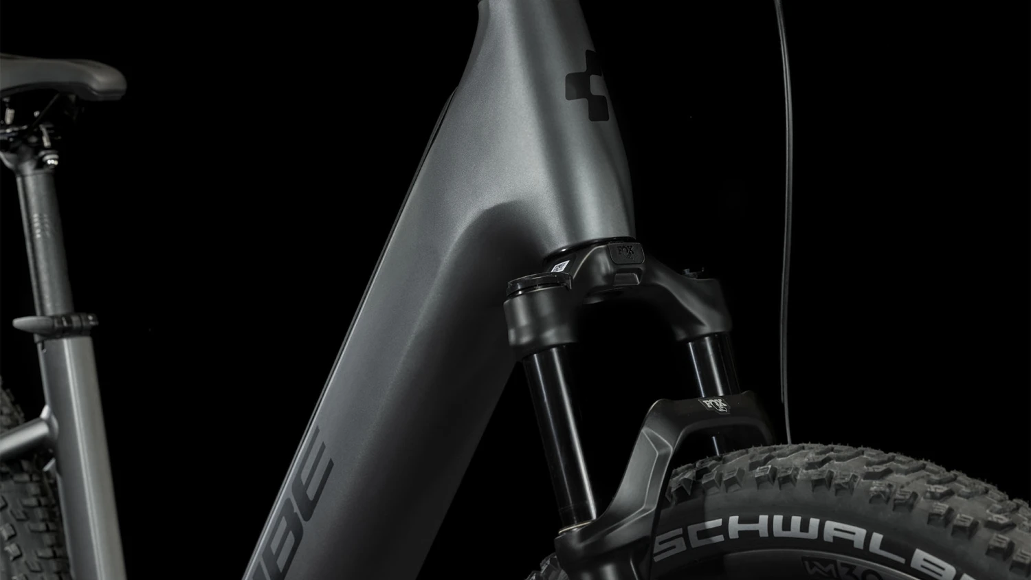 CUBE REACTION HYBRID SLT 750 - 27.5" Easy Entry Electric Mountain Bike - 2023 - Prizmsilver / Grey 5 CUBE REACTION HYBRID SLT 750 - 27.5" Easy Entry Electric Mountain Bike - 2023 - Prizmsilver / Grey - Image 3