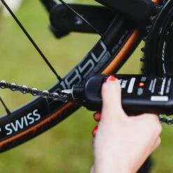 Dynamic Slick Wax Chain Wax - 250ml -Urban Volt Bike Sales dy 006 dynamic slick wax 250ml 3 1110289