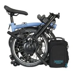 Brompton Electric C Line Explore - 6-Speed - High Bar - Telescopic Seatpost - 16" Electric Folding Bike - 2023 - Cloud Blue -Urban Volt Bike Sales electric c line explore 6 speed high bar extended seatpost cloud blue 4 1452446 1
