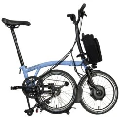 Brompton Electric C Line Explore - 6-Speed - Mid Bar - Standard Seatpost - 16" Electric Folding Bike - 2023 - Cloud Blue -Urban Volt Bike Sales electric c line explore 6 speed mid bar standart seatpost cloud blue 3 1453264