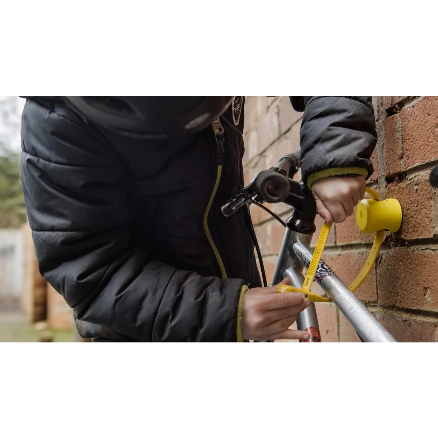 Hiplok ANKR MINI Compact Security Anchor - Yellow 4 Hiplok ANKR MINI Compact Security Anchor - Yellow - Image 2