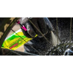 Muc-Off Bio Drivetrain Cleaner 500ml -Urban Volt Bike Sales muc off bio drivetrain cleaner 500ml 3 1386498