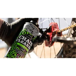 Muc-Off Chain Doc Chain Cleaning Set -Urban Volt Bike Sales muc off chain doc chain cleaning set 3 1390583
