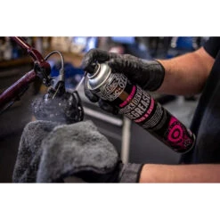 Muc-Off High-Pressure Quick Drying Degreaser - Chain & Cassette - 750ml 8 Muc-Off High-Pressure Quick Drying Degreaser - Chain & Cassette - 750ml -Urban Volt Bike Sales muc off high pressure quick drying degreaser chain cassette 750ml 3 1440457