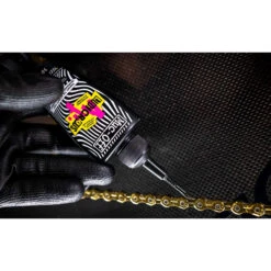 Muc-Off Ludicrous AF Chain Lube - 50ml -Urban Volt Bike Sales muc off ludicrous af chain lube 50ml 4 1439474