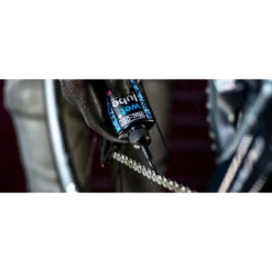 Muc-Off Wet Lube Chain Lubricant 300 Ml -Urban Volt Bike Sales muc off wet lube chain lubricant 300ml 2 1490046