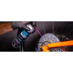 Muc-Off Wet Weather Lube Aerosol 400 Ml 8 Muc-Off Wet Weather Lube Aerosol 400 Ml -Urban Volt Bike Sales muc off wet weather lube aerosol 400ml 3 1490212