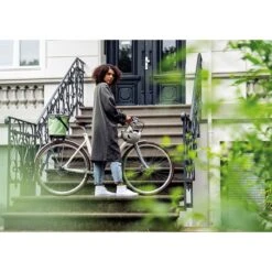 ORTLIEB Up-Town Rack City - Bike Basket - 17.5L - Black -Urban Volt Bike Sales ortlieb uptown rack city toplock 957142