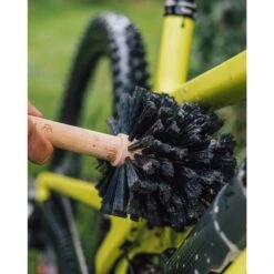 Peaty's Bicycle Brush Set -Urban Volt Bike Sales peatys bicycle brush set 7 1206976