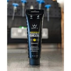 Peaty's Suspension Assembly Grease 75g -Urban Volt Bike Sales peatys suspension assembly grease 75g 6 1209782