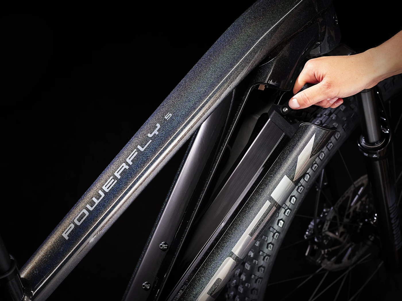 Trek POWERFLY 5 Gen 4 625Wh - Electric Mountain Bike - 2023 - Dark Prismatic / Trek Black 8 Trek POWERFLY 5 Gen 4 625Wh - Electric Mountain Bike - 2023 - Dark Prismatic / Trek Black - Image 6