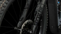 CUBE STEREO HYBRID 140 HPC ABS 750 - Carbon Electric Mountainbike - 2023 - Smaragdgrey / Blue -Urban Volt Bike Sales stereo hybrid 140 hpc abs 750 smaragdgrey blue 8 1460286